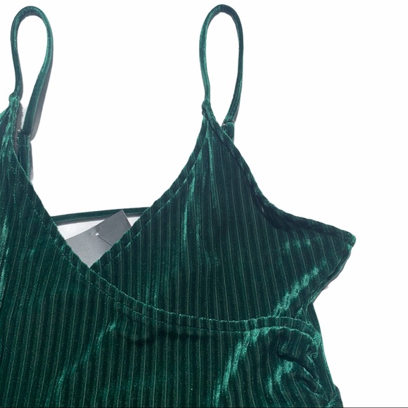Forever 21 Forrest Green Ribbed Velvet Mini Dress - Picture 3 of 9